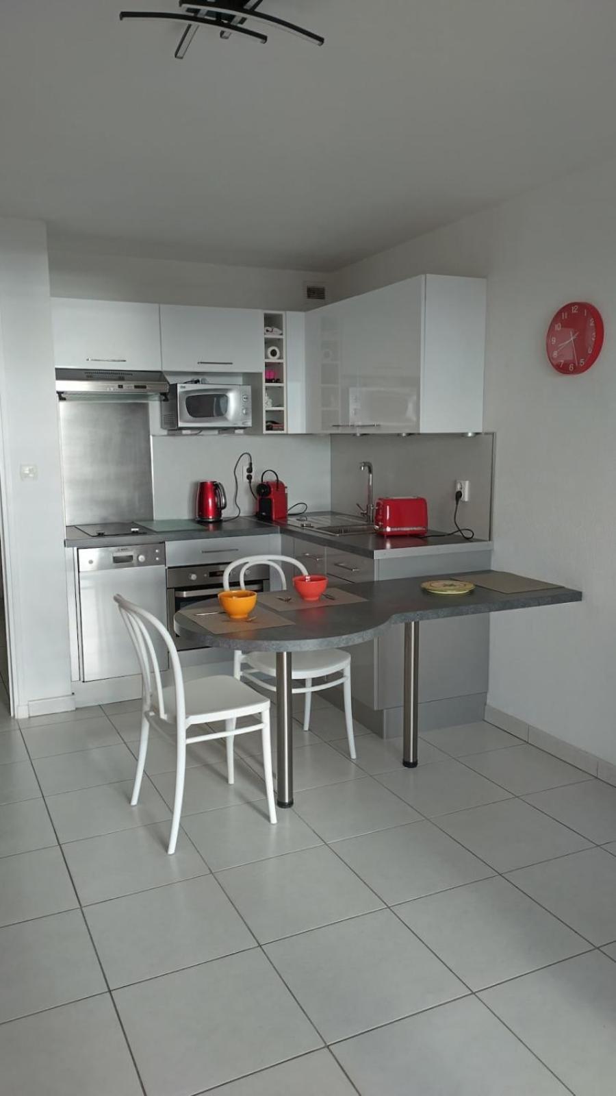 T2 In Saint-Clair - Exceptional View! Rated 3 Apartment Льо Лаванду Екстериор снимка